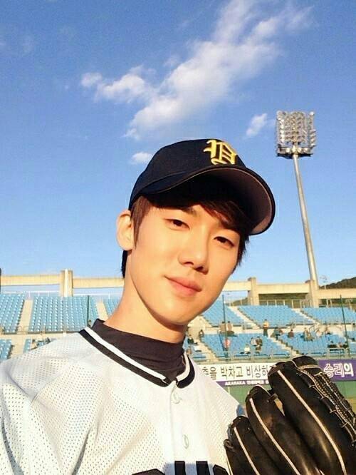 角色|柳演锡十年蛰伏，通过《机智的医生生活》再次出圈