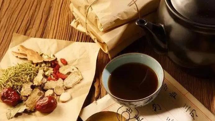 进行|中医是如何治疗运动神经元的？