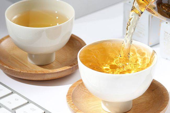 白茶适合什么样喝法?泡着喝?煮着喝?_茶叶