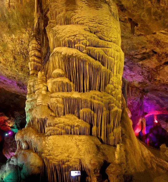 洛陽旅遊景點推薦洛陽雞冠洞景區