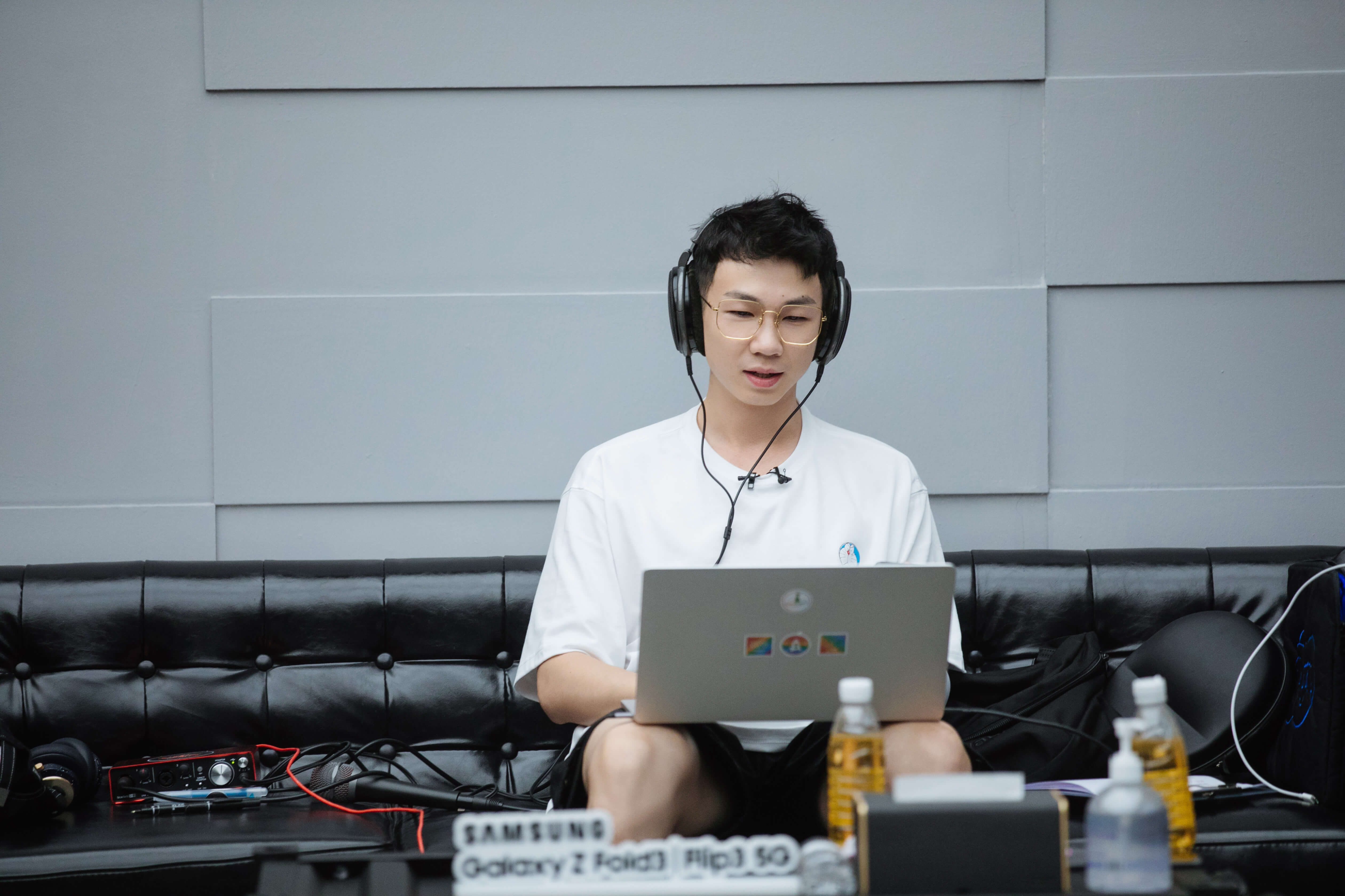 黑色|《披荆斩棘的哥哥》瑞奇布瑞吉挑战跳舞 高瀚宇挥剑李响敲大鼓