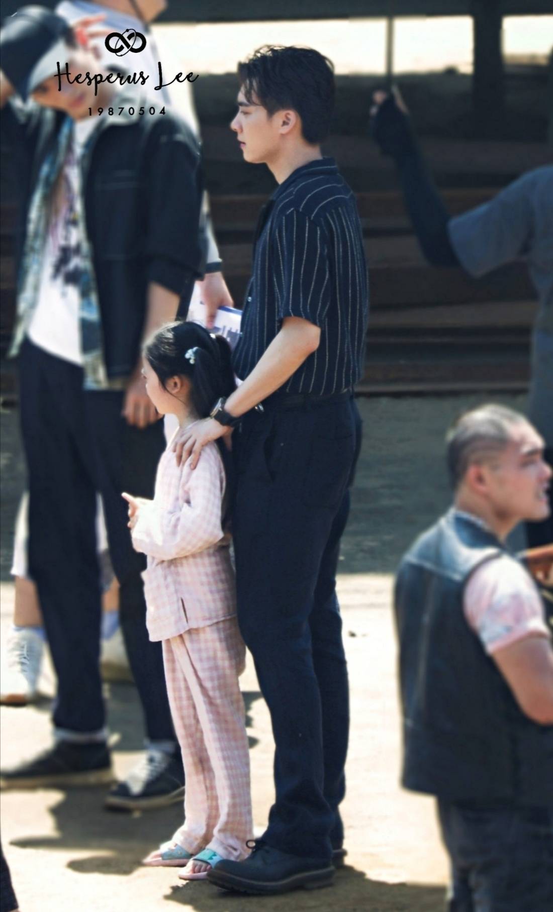 角色|李易峰《暗夜行者》杀青,一人分饰两角超带感