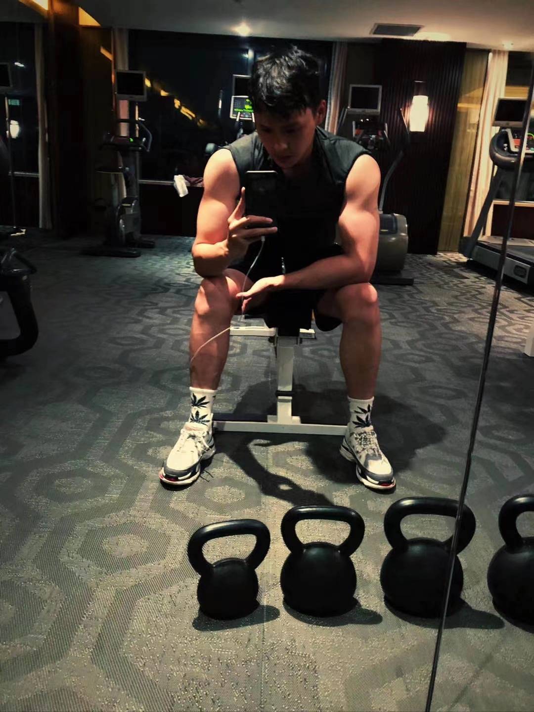 崔凌镜|大丈夫能屈能伸，演员陈慧康为拍新戏暴瘦减脂