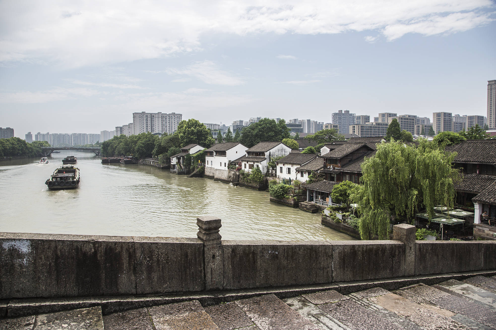 古代京杭大运河上第一桥杭州拱宸桥近四百年的历史