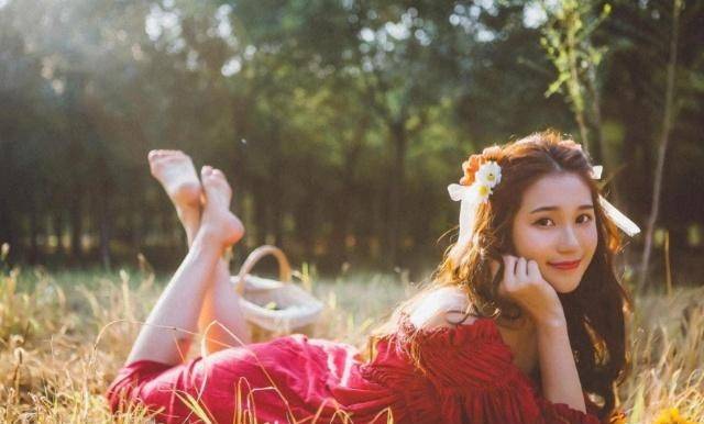 我们不可以在电影院中做什么 另一只手伸进了我的衣裳(4)