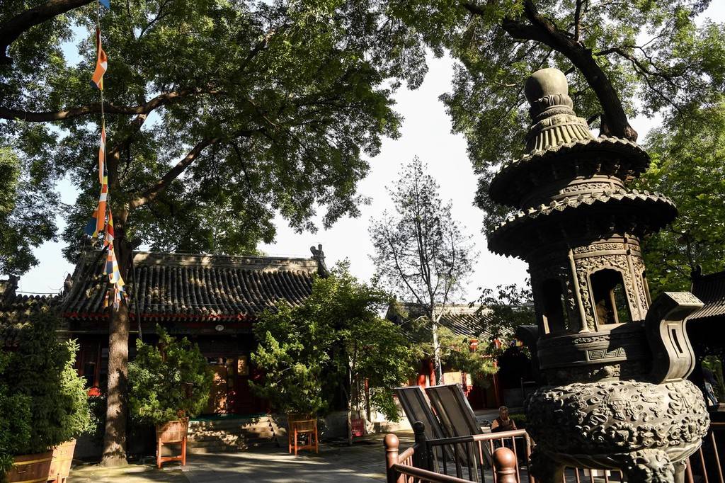 廣濟寺,北京著名古寺之一,座落於西城區,現為中國佛教協會所在地,全國