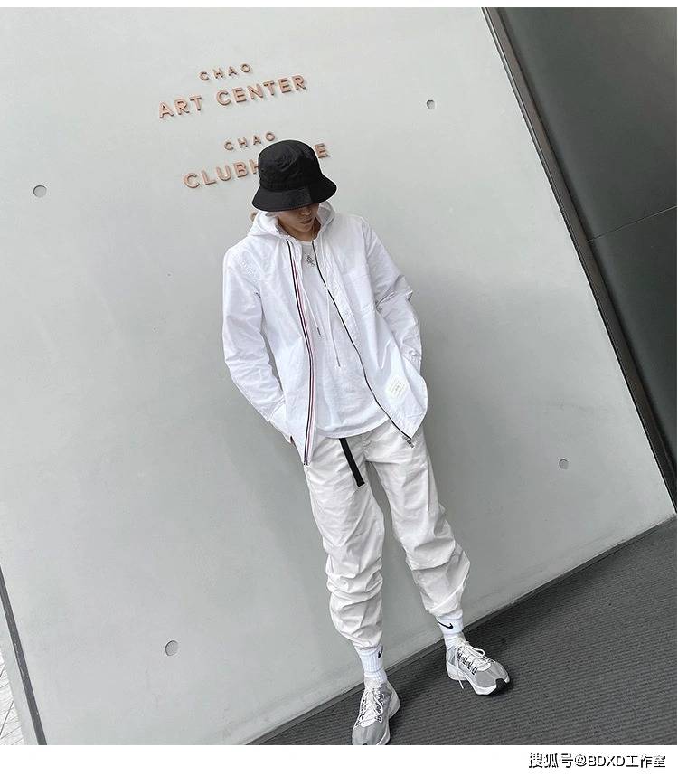 外套 THOM BROWNE TB连帽衬衫外套
