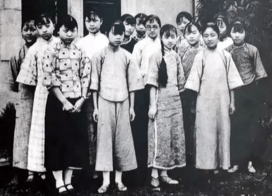变迁 江苏五龙——最能体现女子风情的应该就属旗袍了吧！