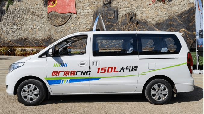 空间方面,秉承东风风行对空间的一贯追求,菱智plus天然气(cng)车型