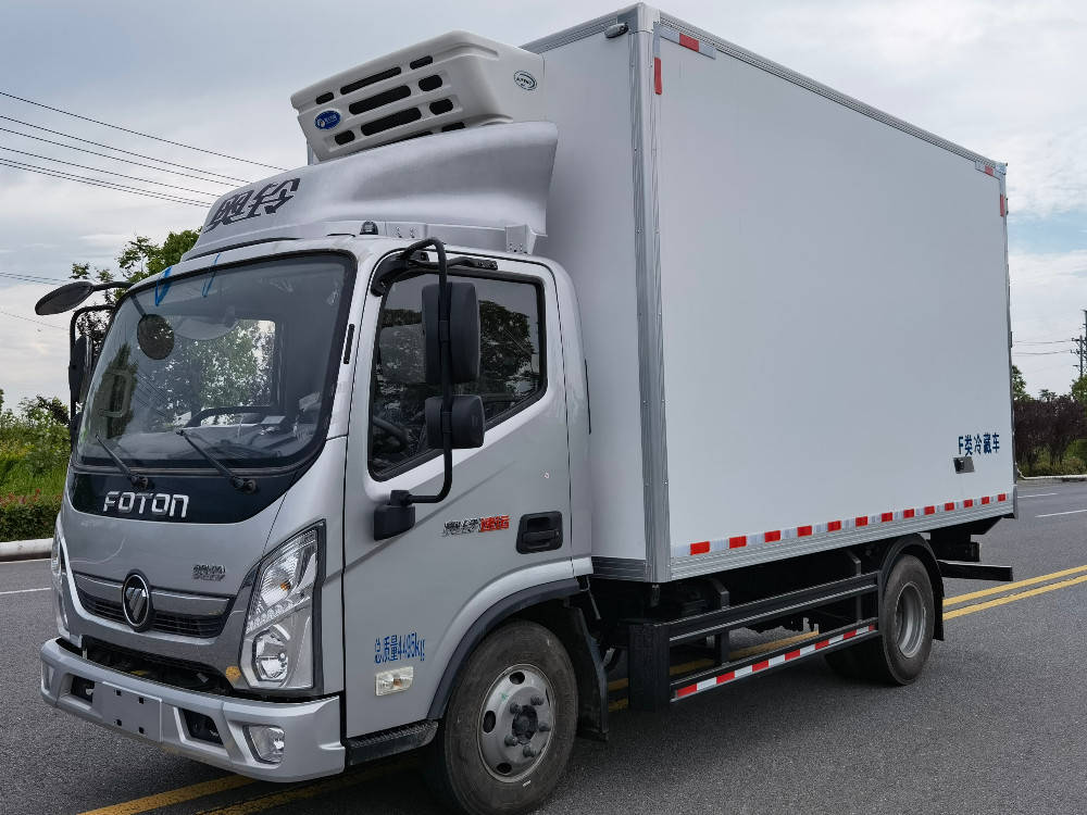 4米2明星车型福田奥铃速运冷藏车是您最优选择