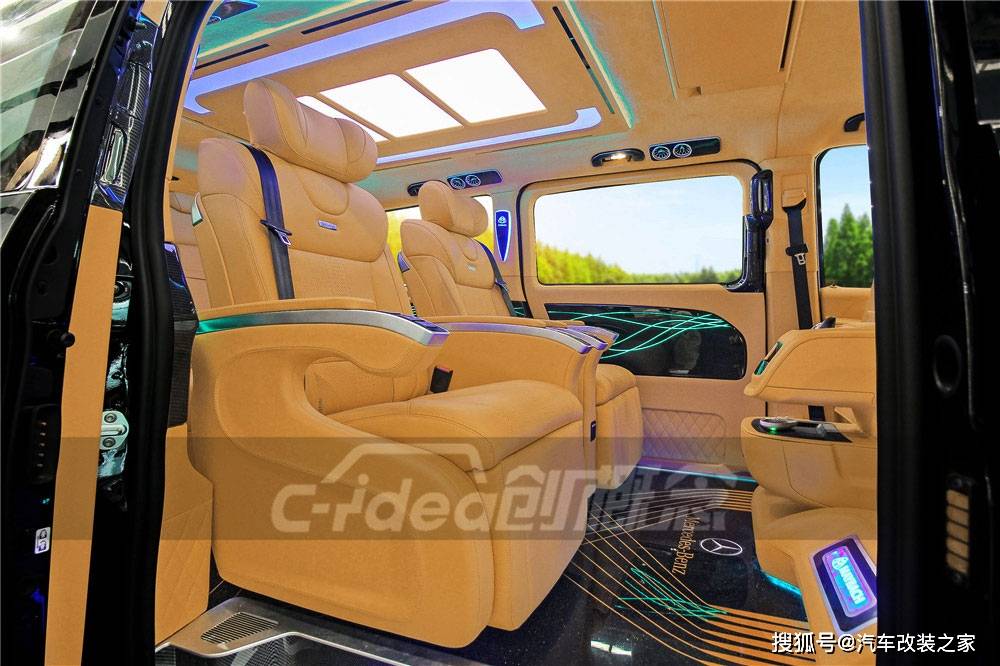 宛如骄阳似火、极具个性时尚感极强的威霆内饰_搜狐汽车_搜狐网