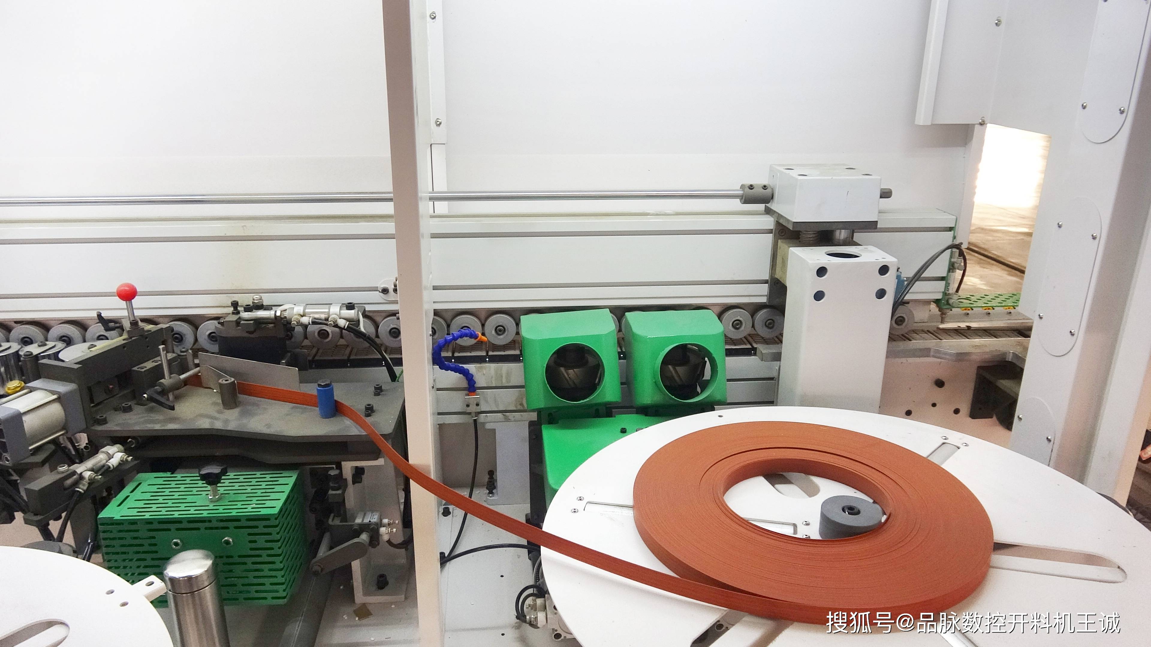 全屋定制的封边简介激光封边pur封边以及eva热熔胶封边