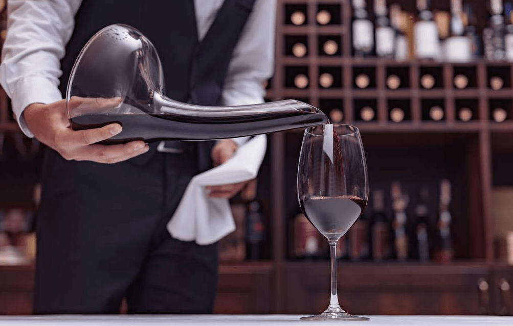 作用|桑葚酒的功效与作用有哪些？多点让你重新认识它，别说我不告诉你