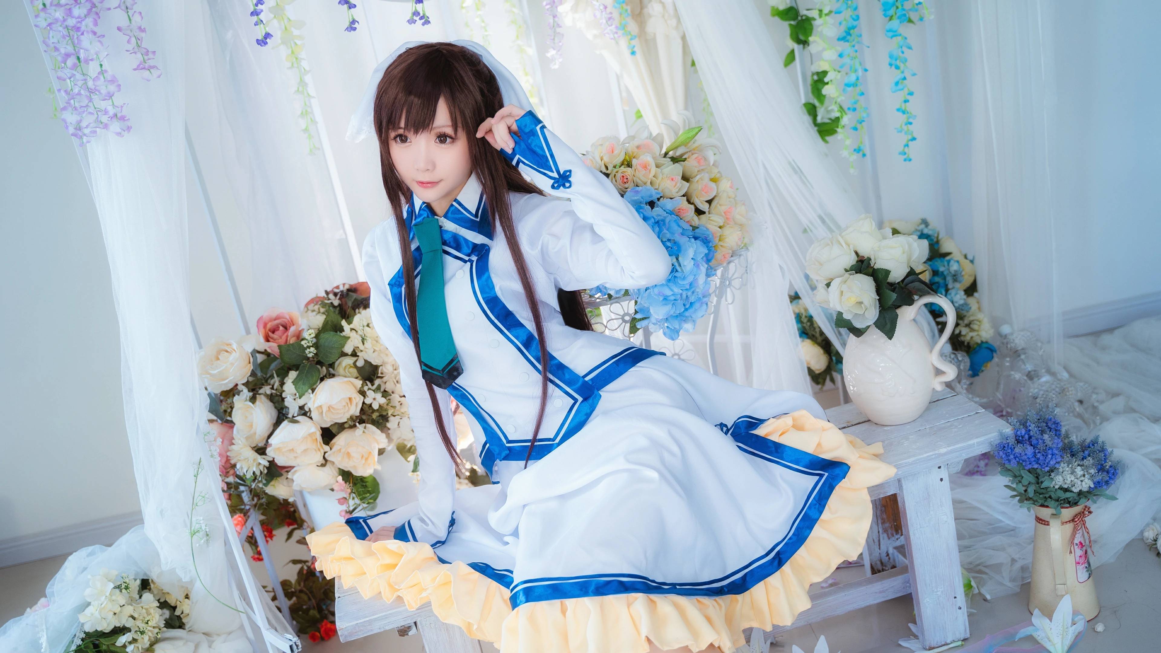 网红星之迟迟穿成这样是职业还是爱好