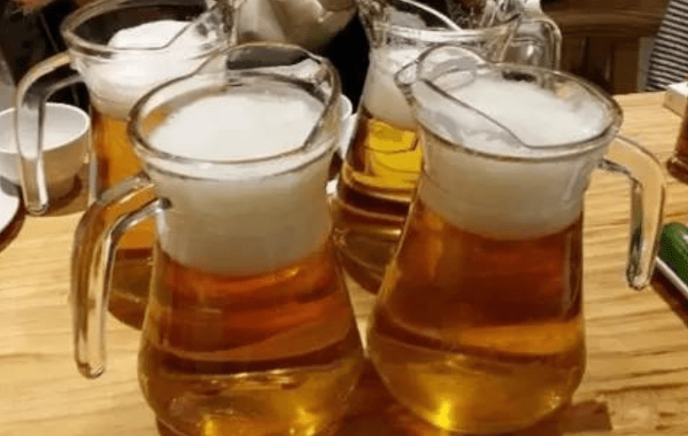 因为|多名肝胆科医生呼吁:3行为最“伤肝”,不想肝脏罢工,趁早放弃