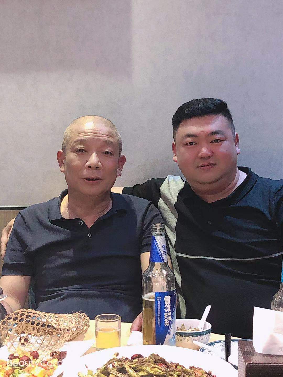 唐浩然古玩文物鉴定师