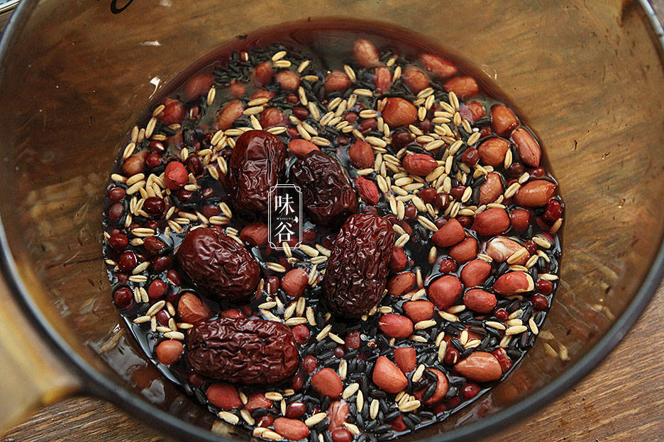 口感|天冷多喝粥，用这5种食材煮粥，软糯香甜还暖胃，对女性尤其好