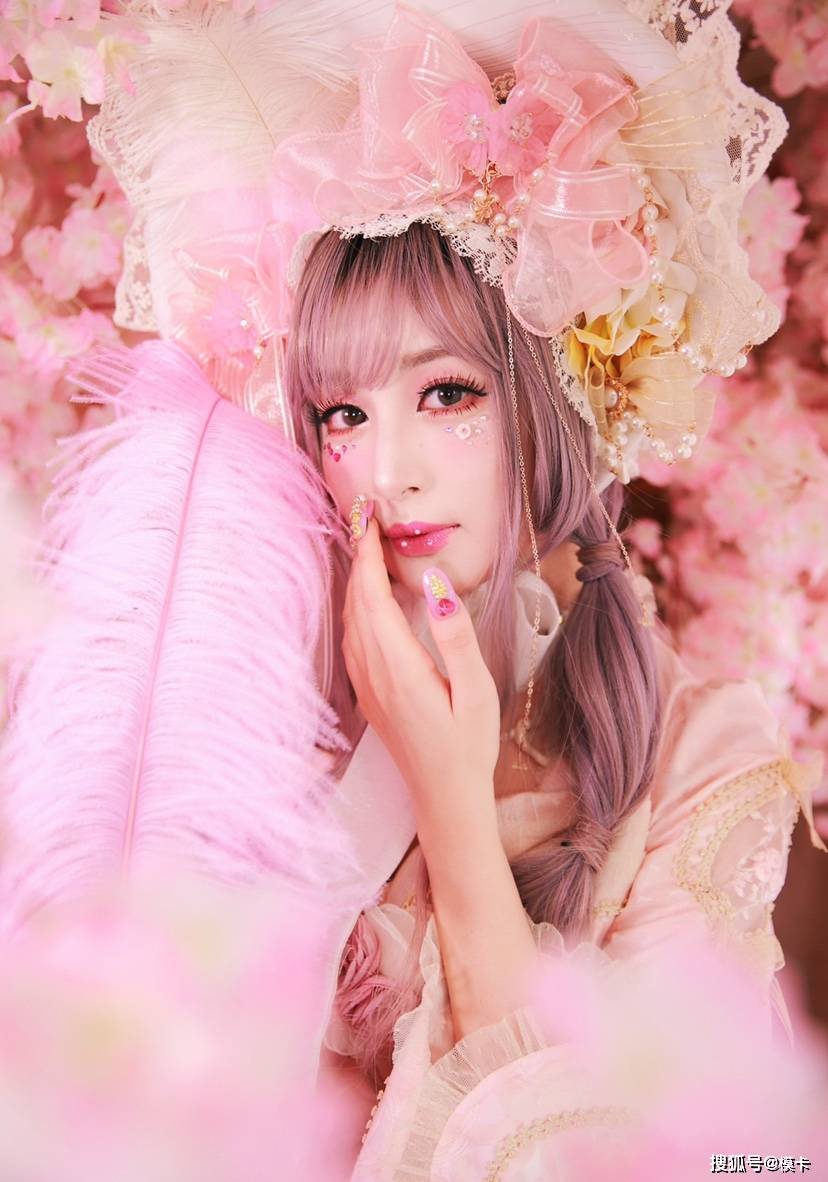 通告 模卡 推荐艺人：Mikki