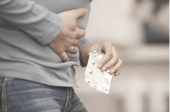 肝脏|肝科医生提醒：晨起出现4表现，多半是肝脏在“求救”！趁早查肝功