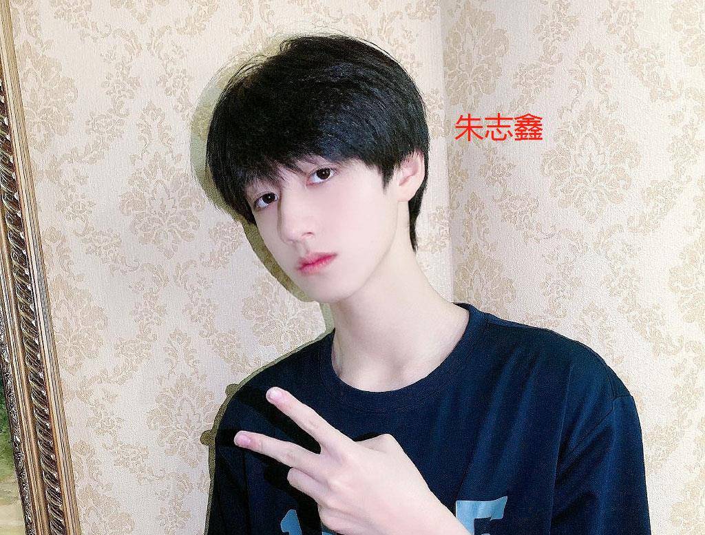 因为|TF家族三代朱志鑫，自曝当练习生原因，参加导演请指教引期待