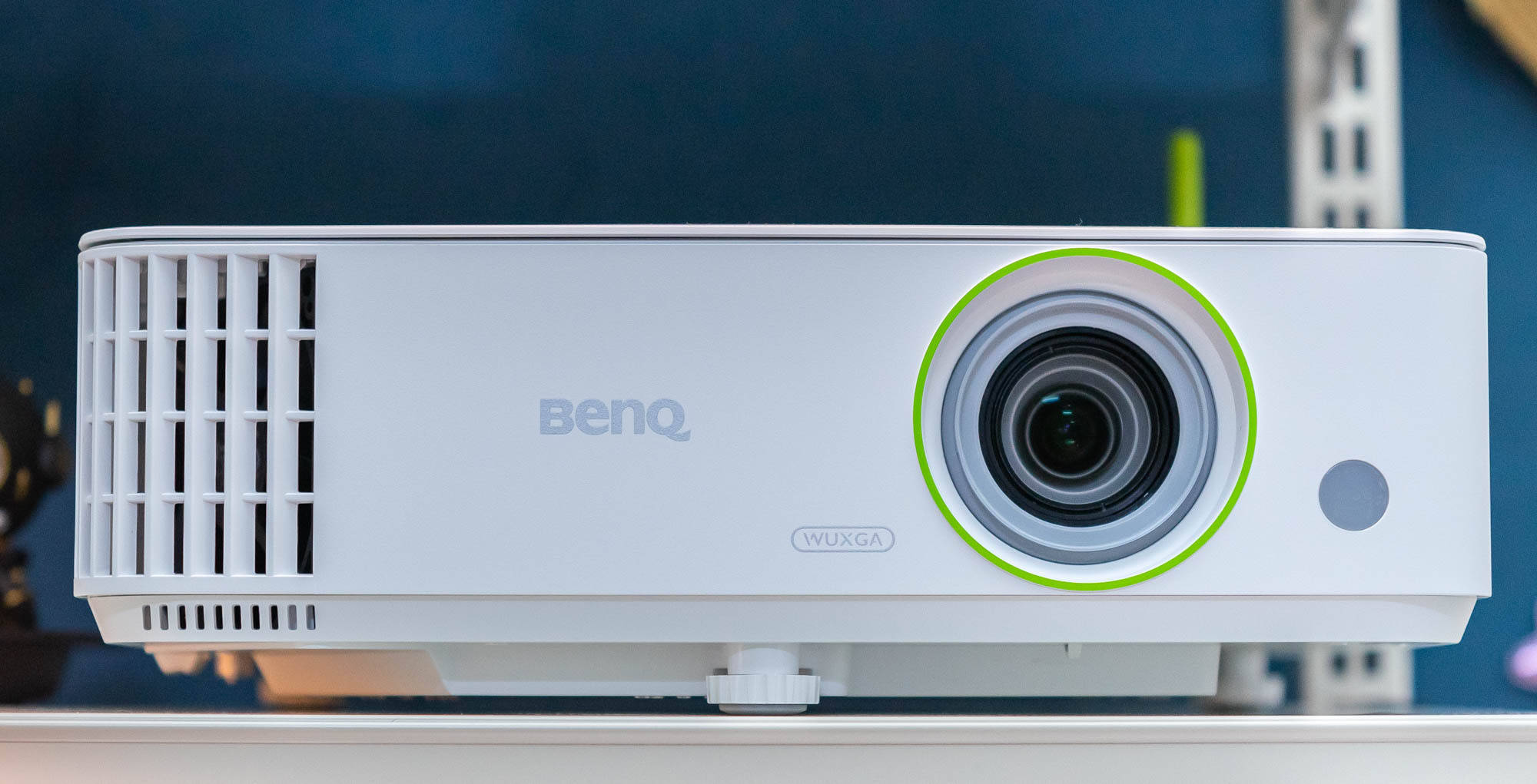 明基e590智能商务投影仪怎么样到底值不值得入手详细解析评测