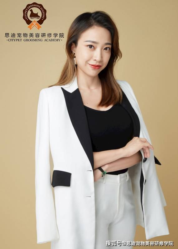 广州思迪宠物美容师培训学校为宠物店就创业者保驾护航
