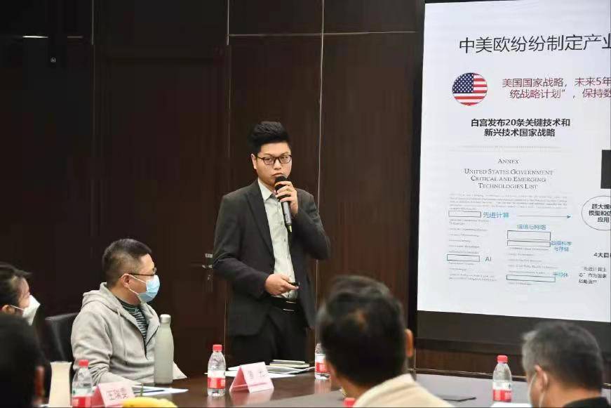 “走进华为云·创富数字化”紫津联盟赴天津鲲鹏创新生态中心参观交流