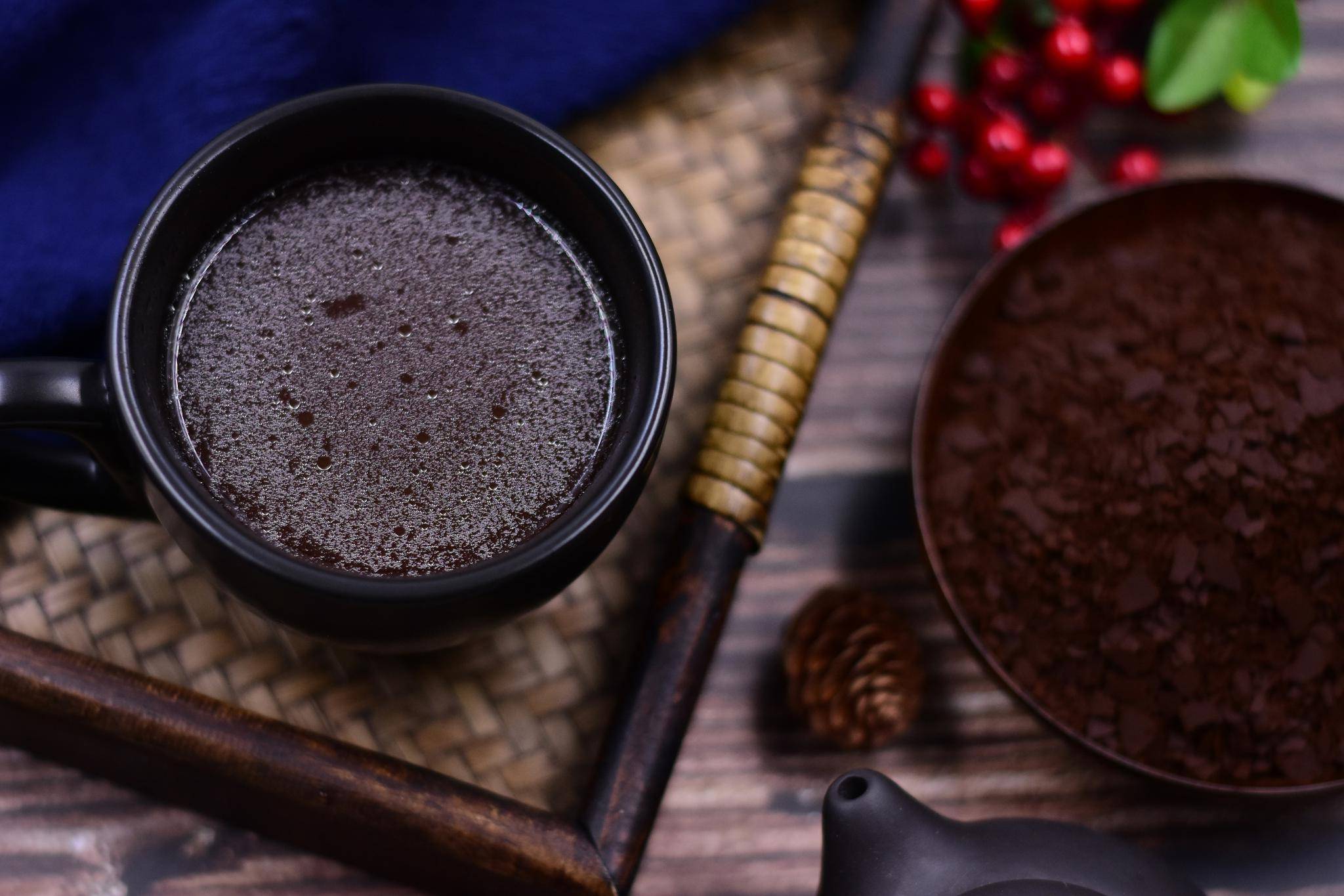 肥肉|45岁女子，患糖尿病2年后离世，医生：晨起1习惯，或等于“自残”