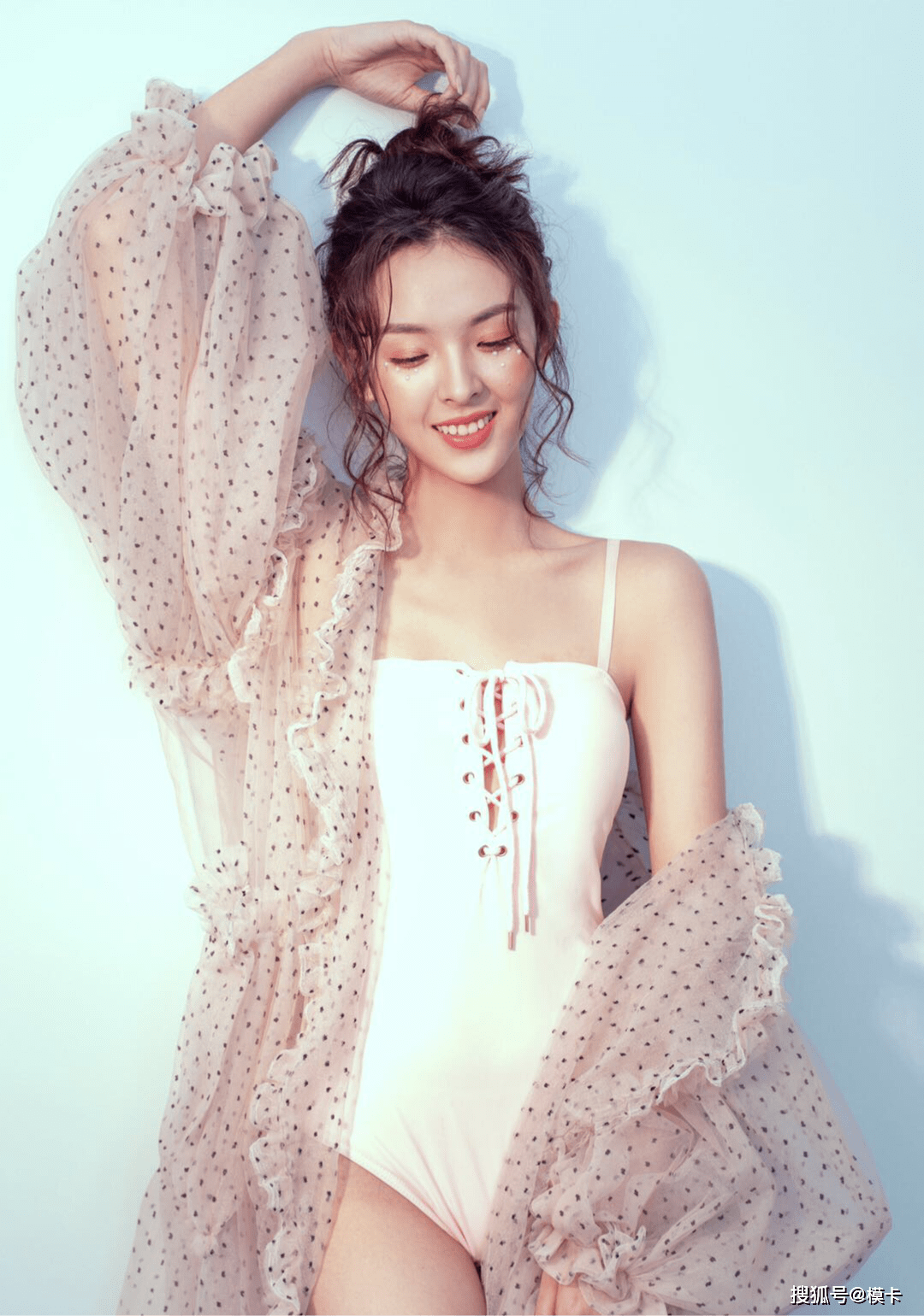 通告 模卡 推荐艺人:新一