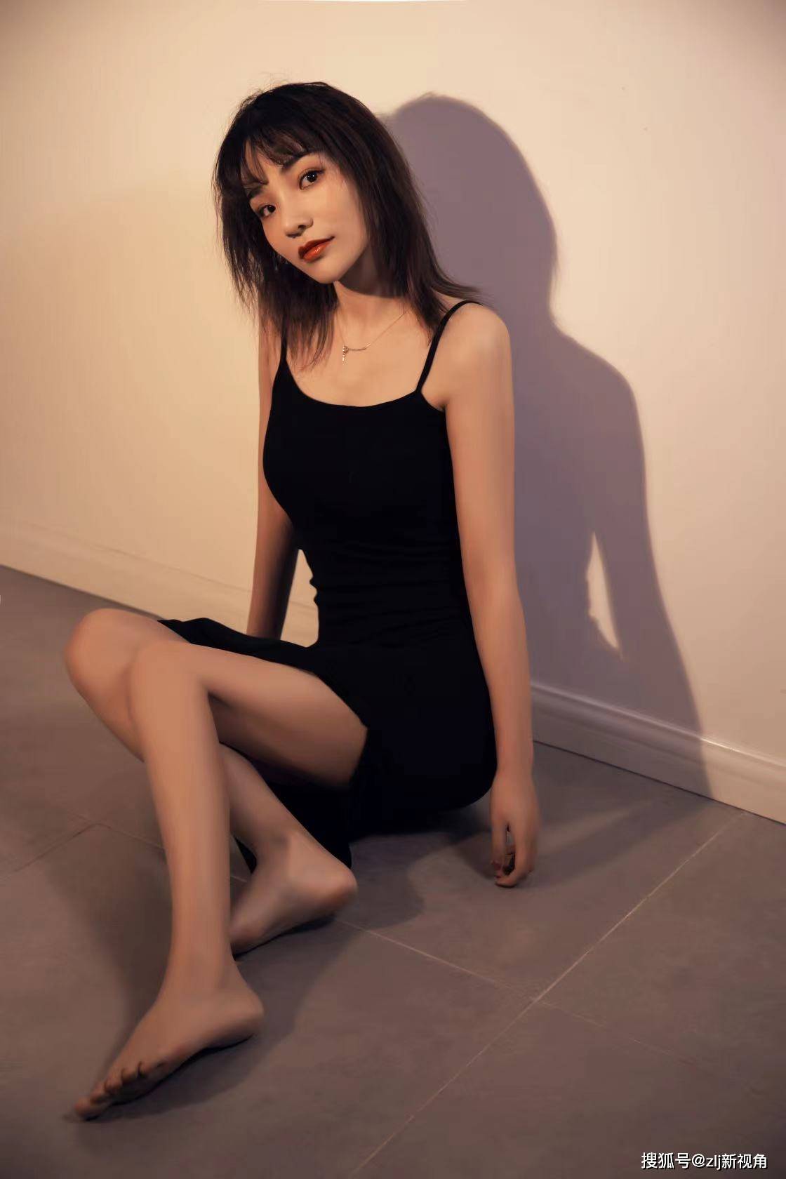 曾雅欣单曲你是否还爱我全网发行泪流成河的爱恋