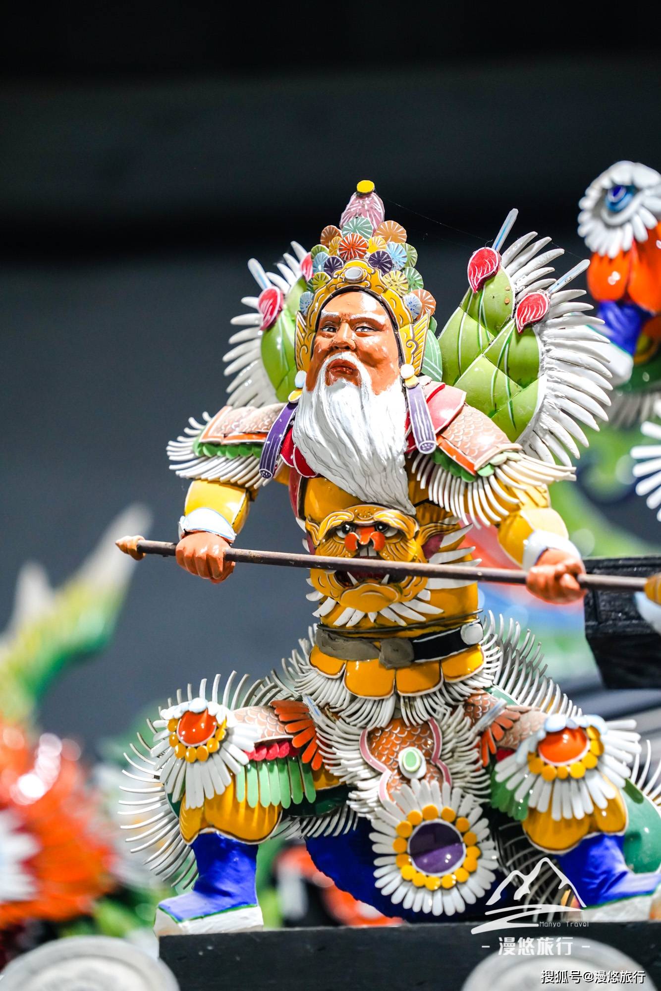 潮州嵌瓷,人称"永远亮丽的艺术",竟然是用废弃的碎瓷片制作而成?