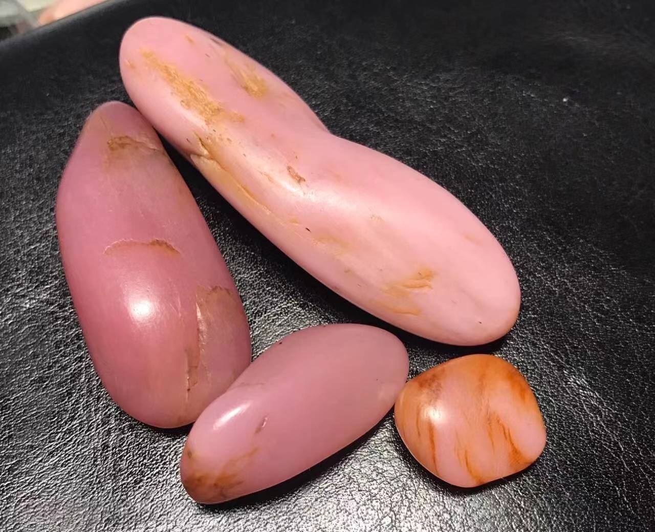 三种"桃花玉",保证至少有一种让你惊呼"妖孽"_和田玉