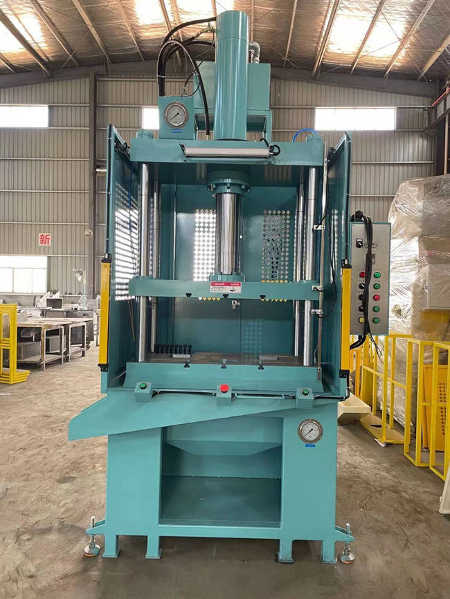 快速油压切边机的功能