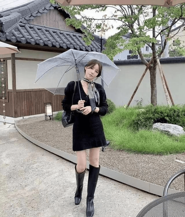 路线整体偏秀气，穿上之后整个人是偏温柔气质的