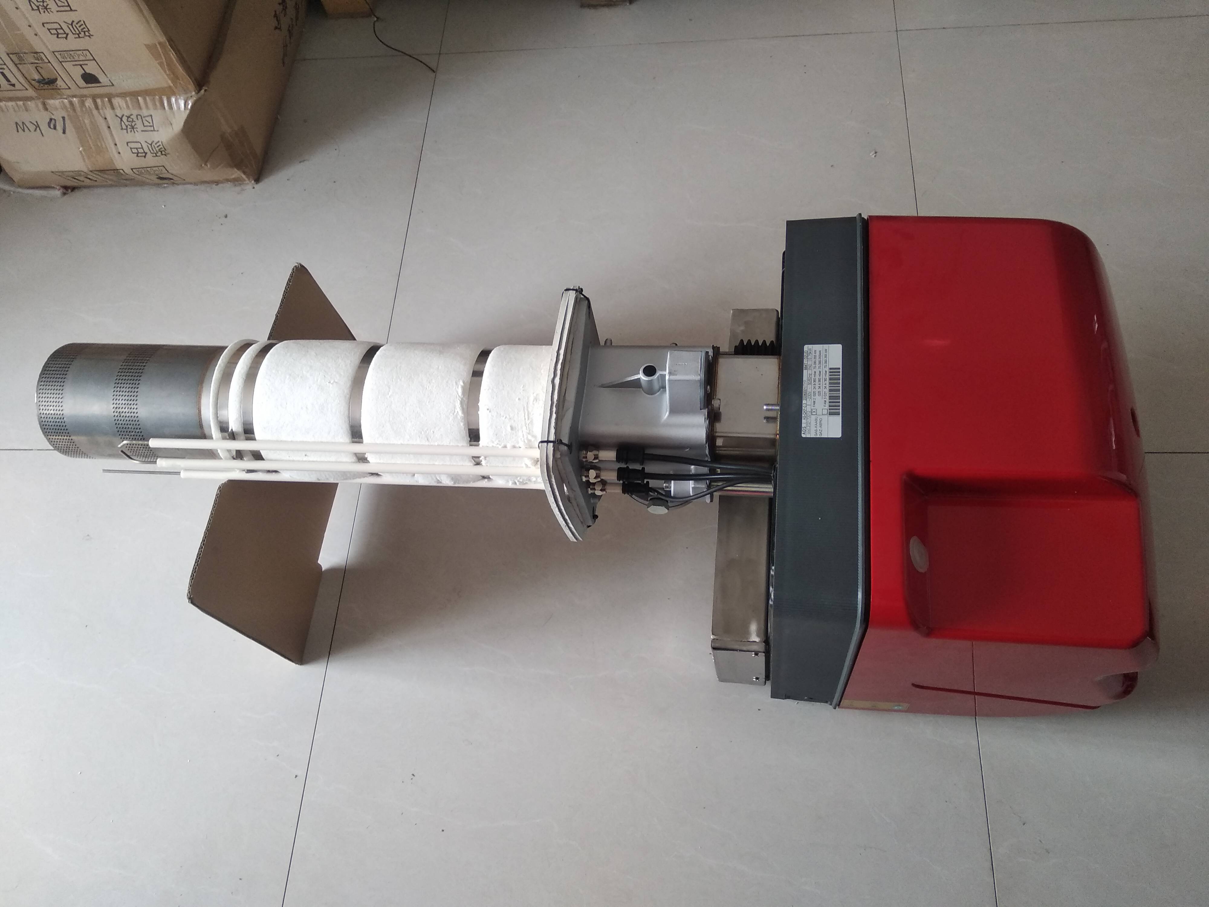 超低氮燃烧器大致分为:表面预混燃烧器与fgr烟气外循环燃烧器.