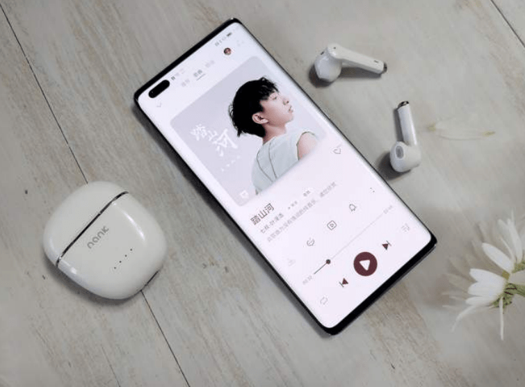 圣诞节送男生什么礼物比较好？性价比超高的游戏蓝牙耳机