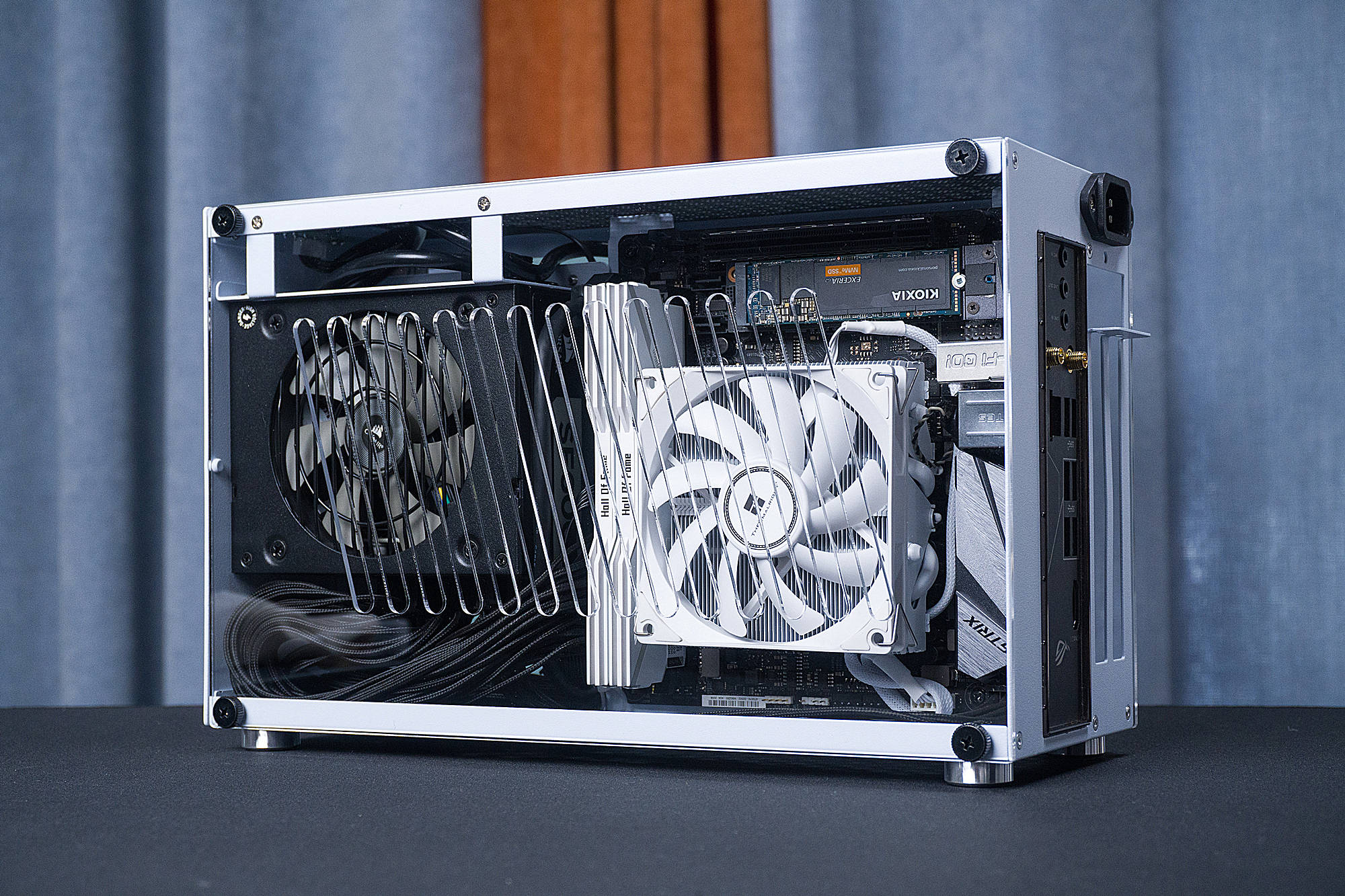 其他配置:机箱酷鱼t60,硬盘铠侠rc20 1tb,内存8gb*2 ddr4 4000,电源