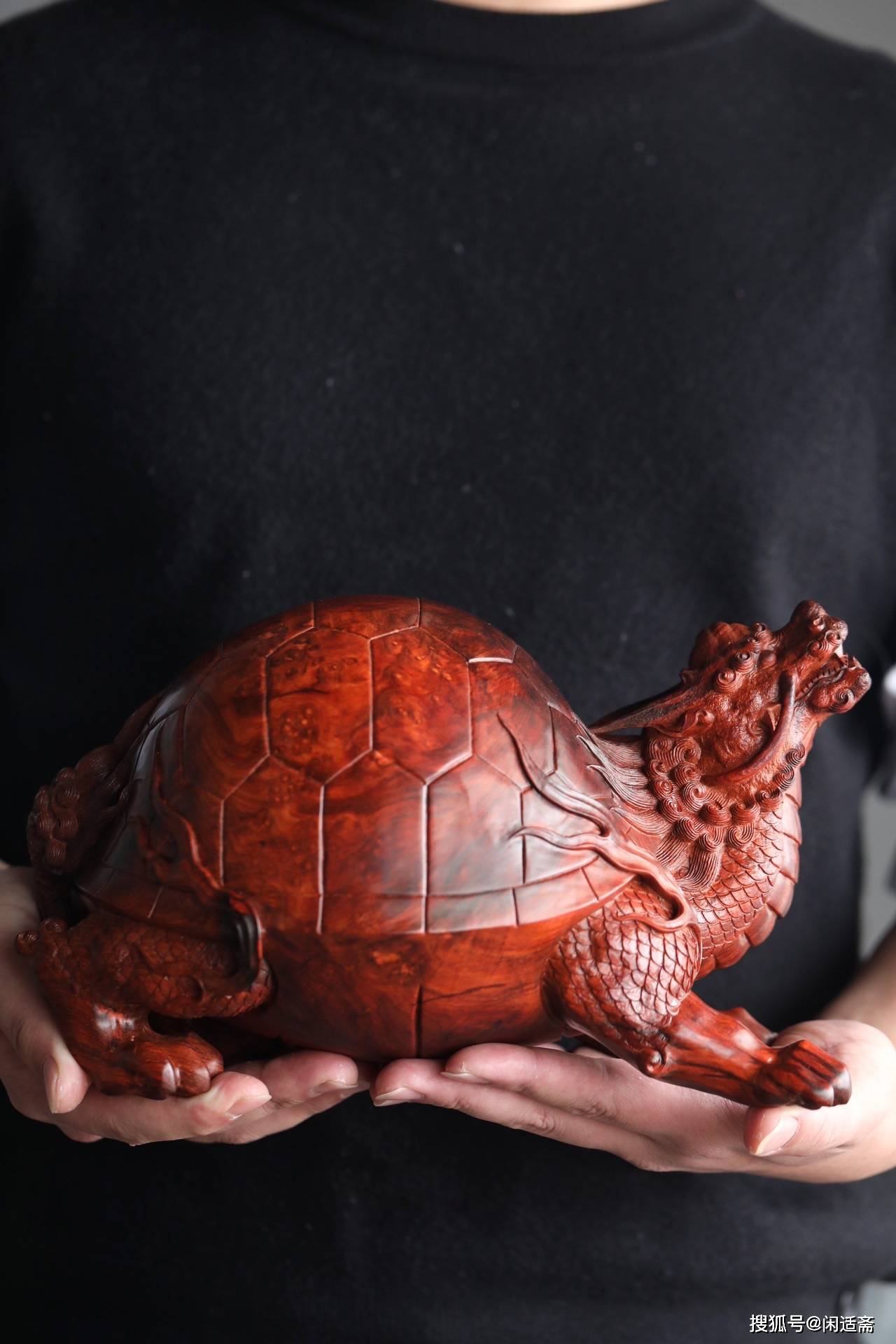 龙之九子镇宅招财紫檀瘿木大龙龟