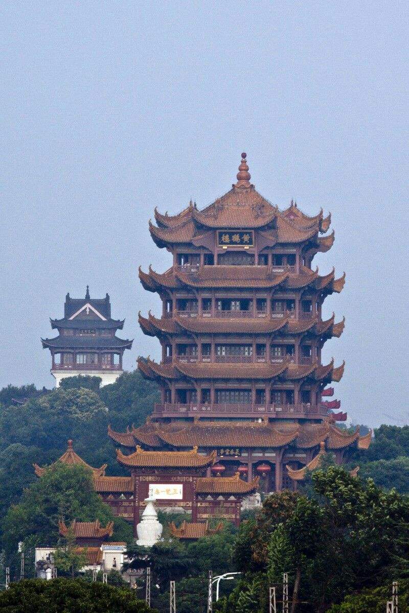 诗人来此皆赞叹的黄鹤楼发生过什么样的故事