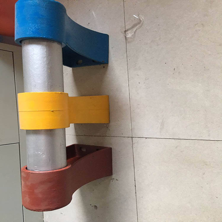 防撞墙护栏支架外观设计及作用