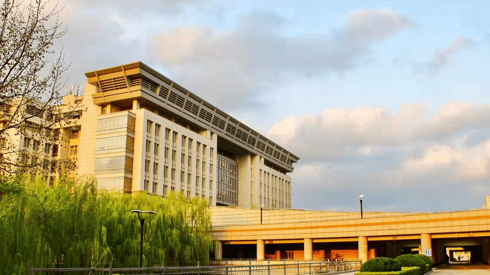 淄博有哪些企业比较好 8487b1530adb4fa4a02600070a5ca549.png