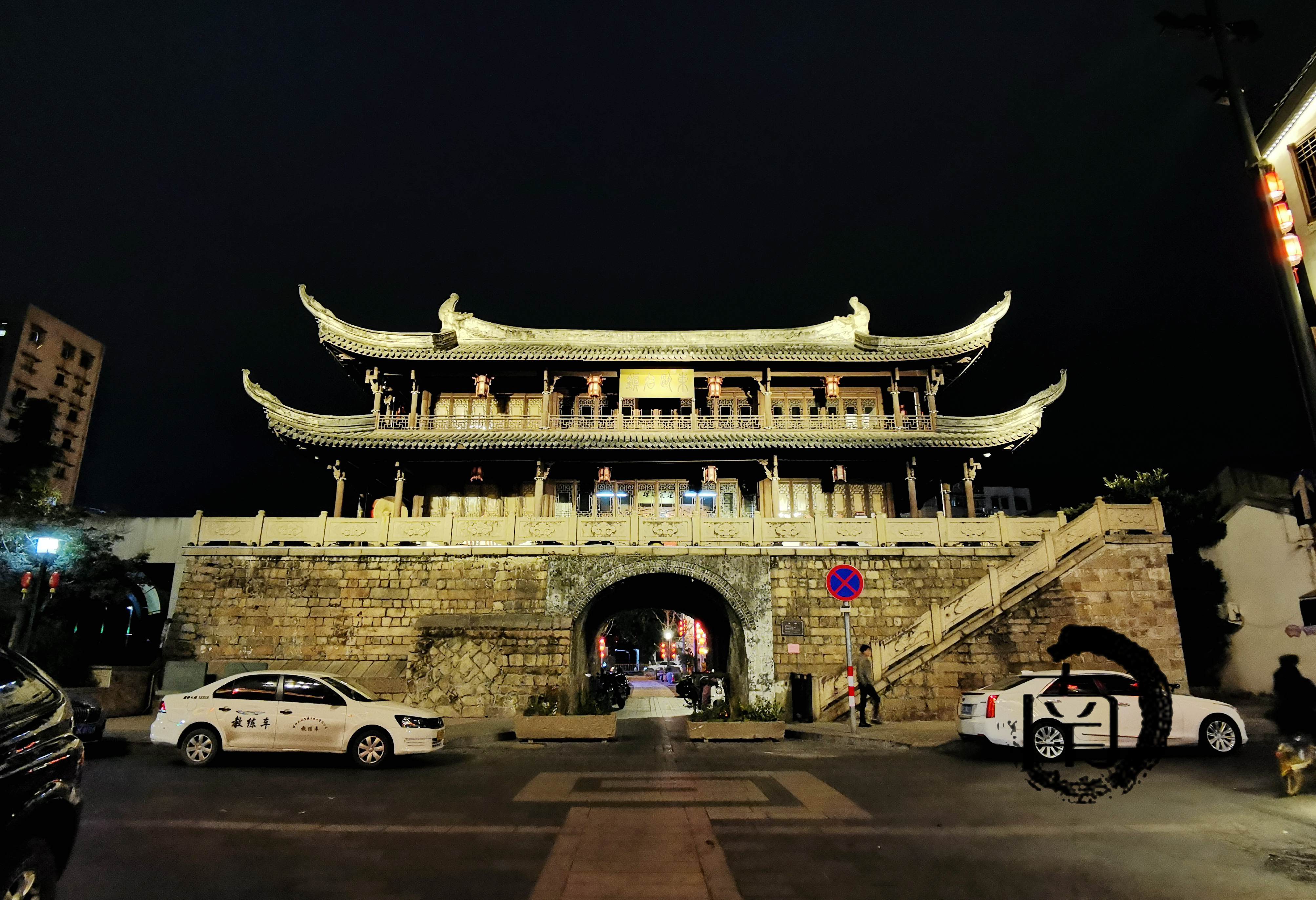 浙温州谯楼含州治旧址