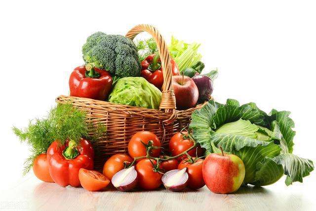 人体|医学专家提醒：这3类蔬菜，“倒贴钱”也别吃，对肝脏伤害比较大！
