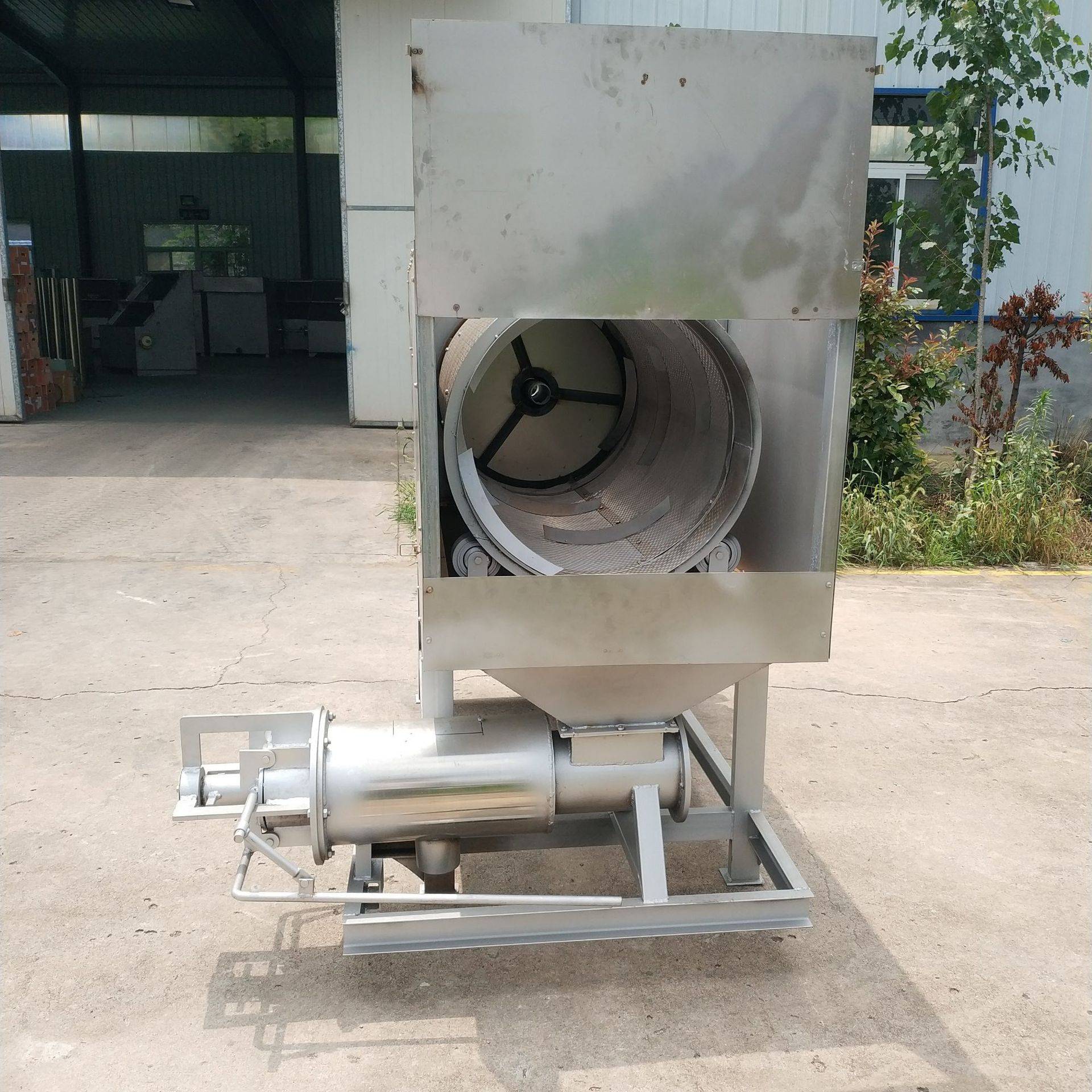 琪源55kw微滤固液干湿分离机滚筒式粪便分离设备微滤机的工作原理