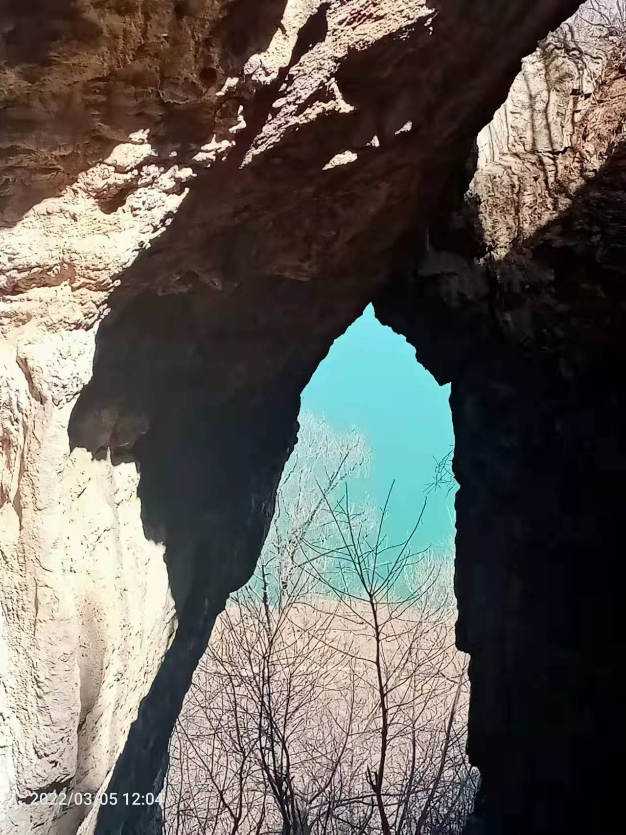 沂蒙霞客行 醉桃源 鹰嘴崮之梦幻风洞