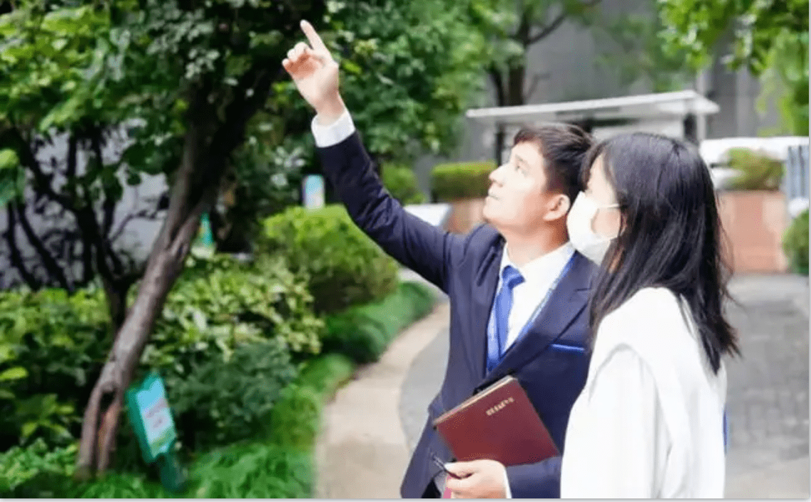 没实地看房就签约你敢信这中介咋忽悠的正在计划买房的看完能少踩点坑