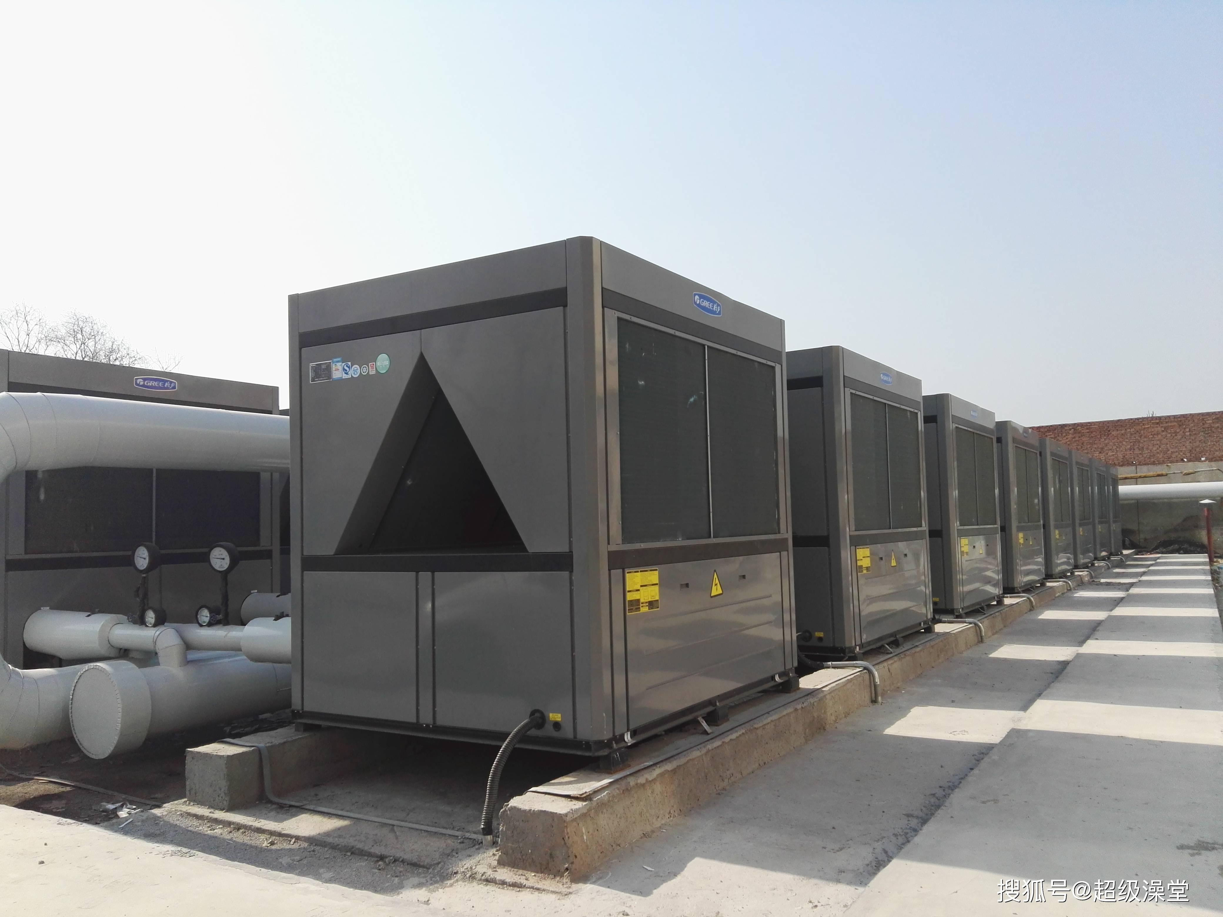 校园bot行业的空气源热泵技术使用特点