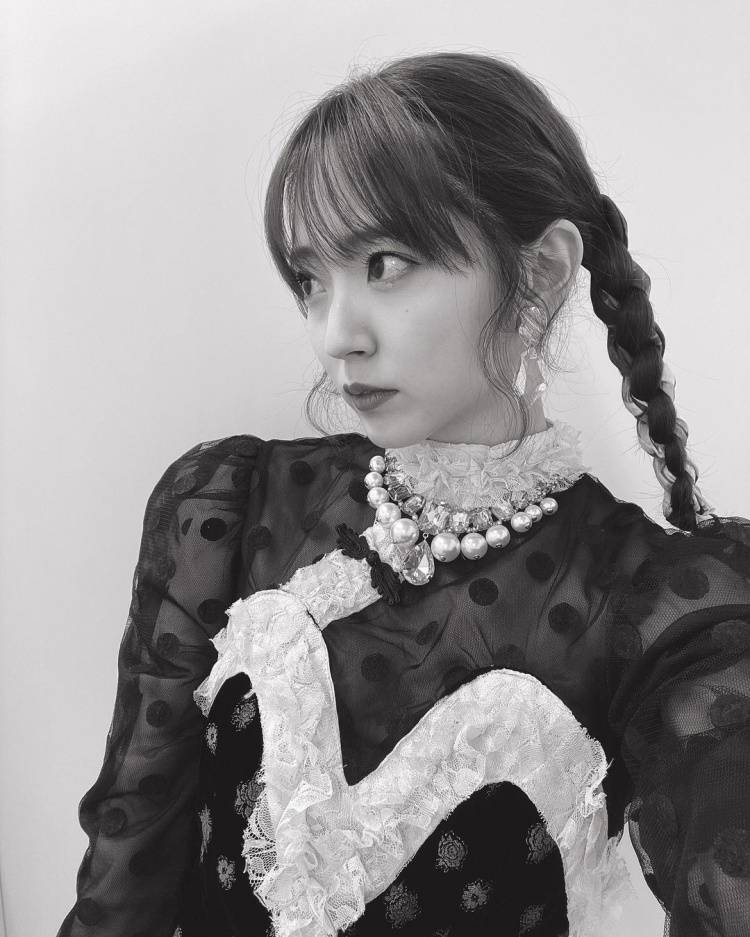 高清：日本国脚与女星恋情曝光 女友甜美可爱