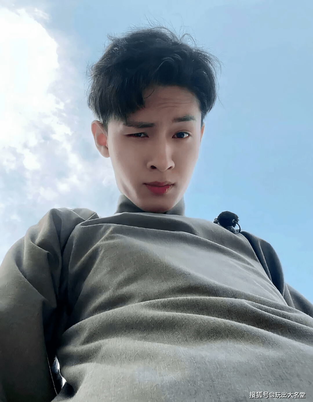 秦霄贤主动pk学霸消防员游戏输得很彻底这波不亏