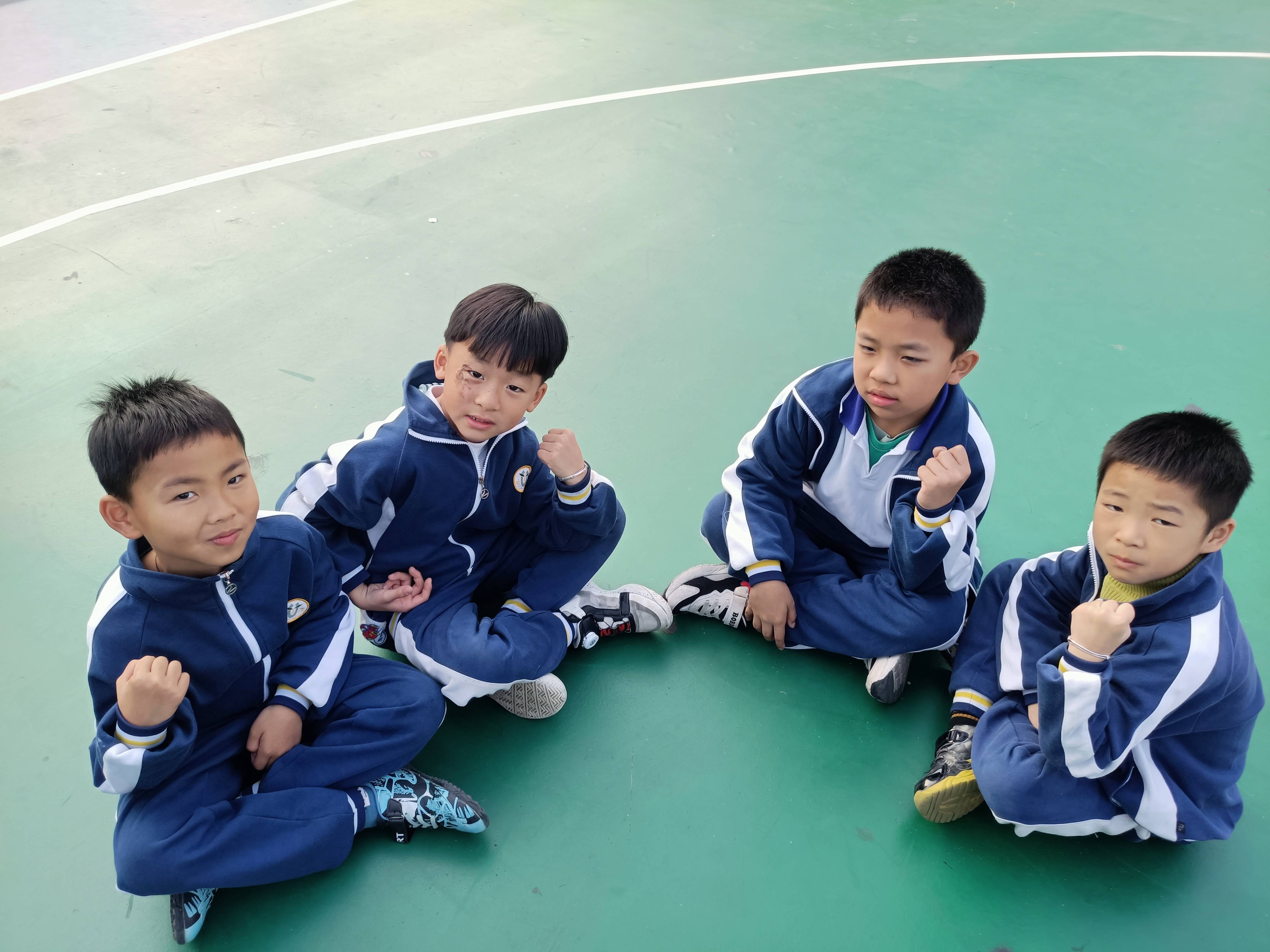 人气|第三届“奶糖叔叔杯”少儿主持人大赛 形象大使—— 李忠轩